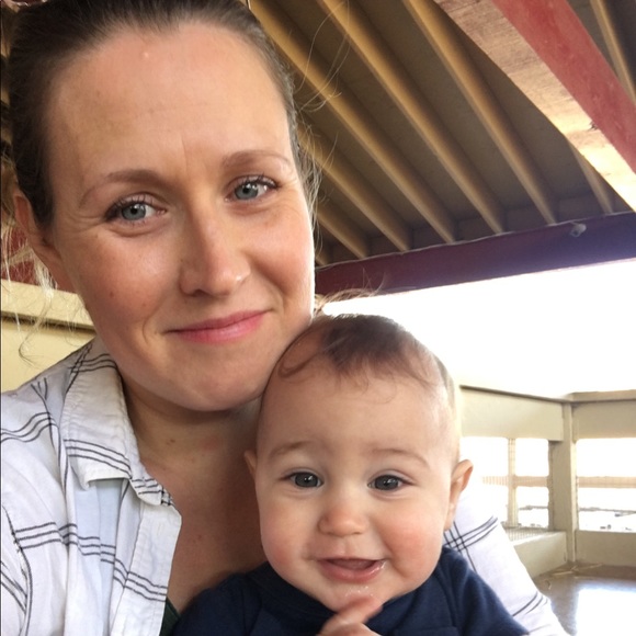 Meet your Posher, Alexandra - Picture 1 of 1